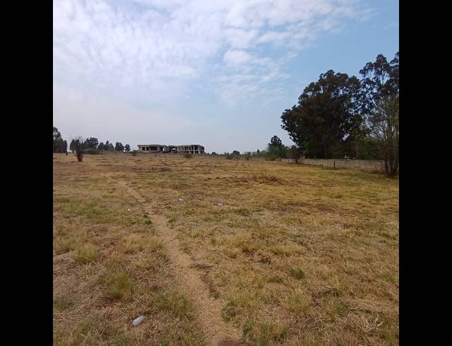 1,995M² VACANT LAND FOR SALE IN HENLEY ON KLIP